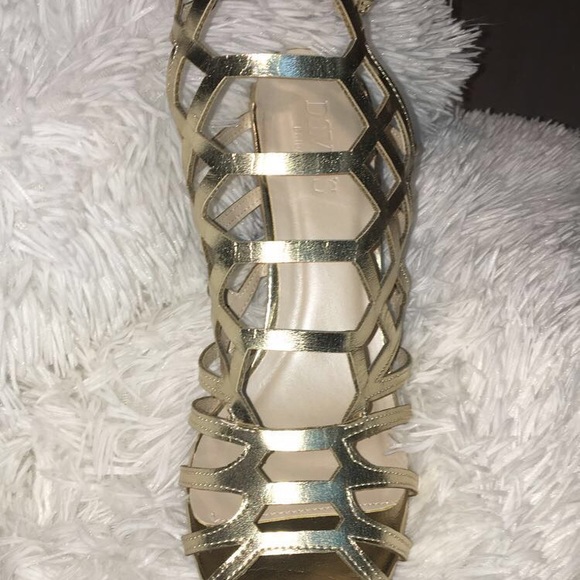 Mid heel cage sandals - Picture 3 of 3